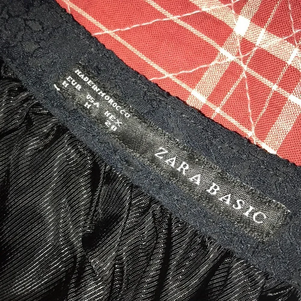 Zara basics ruffled layered black women’s black mini skirt size medium